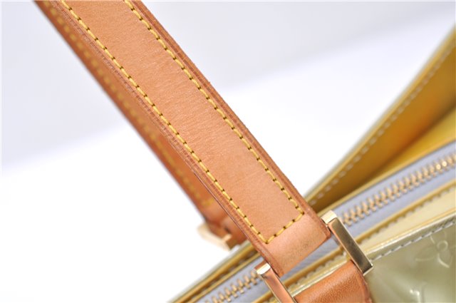 Auth LOUIS VUITTON Vernis Columbus Shoulder Tote Bag Light Green M91028 LV 6536C