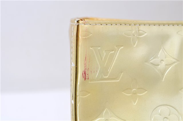 Auth LOUIS VUITTON Vernis Columbus Shoulder Tote Bag Light Green M91028 LV 6536C