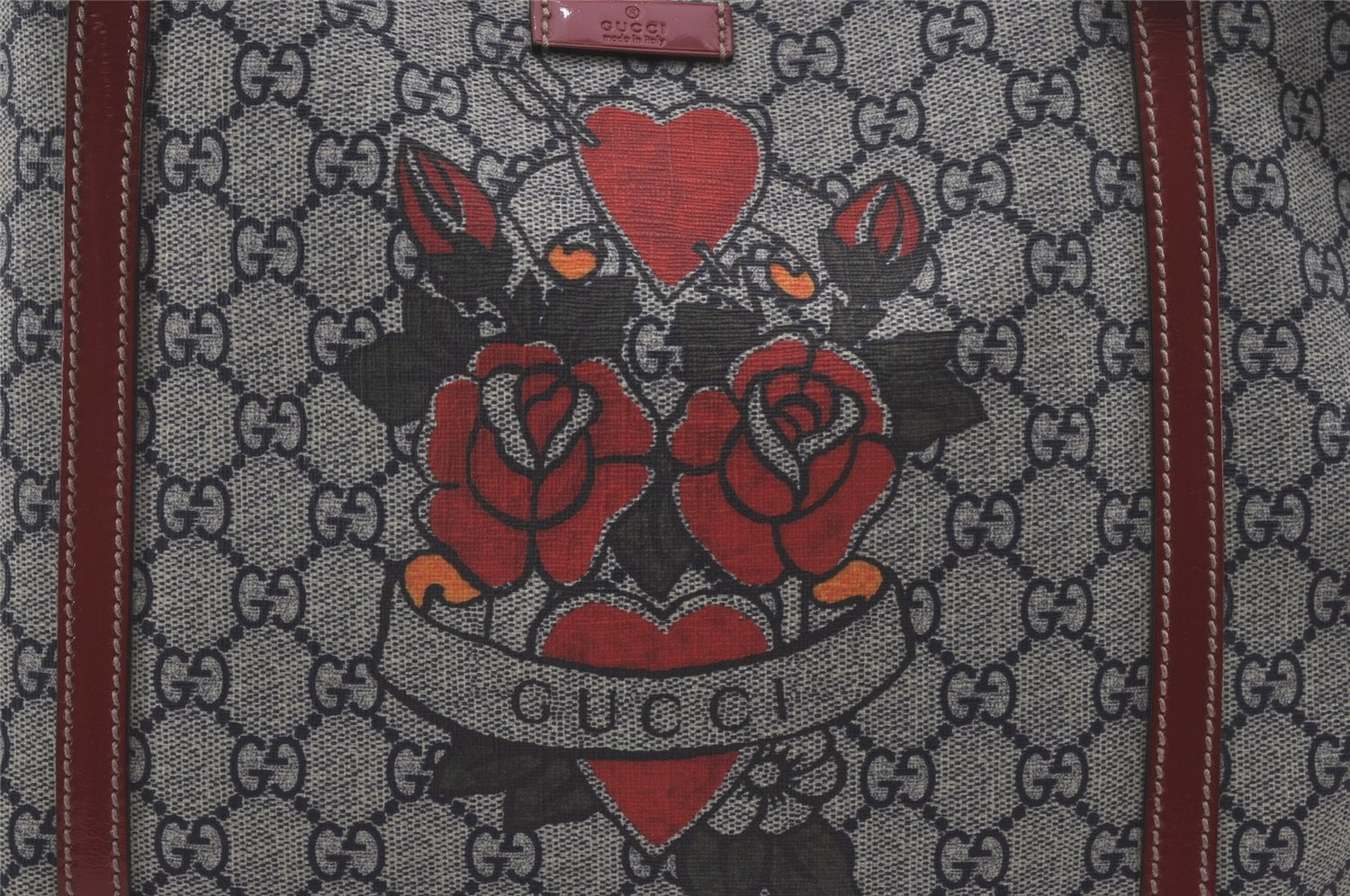 Authentic GUCCI Heart Tattoo Shoulder Tote Bag GG PVC Enamel 197953 Navy 6539I