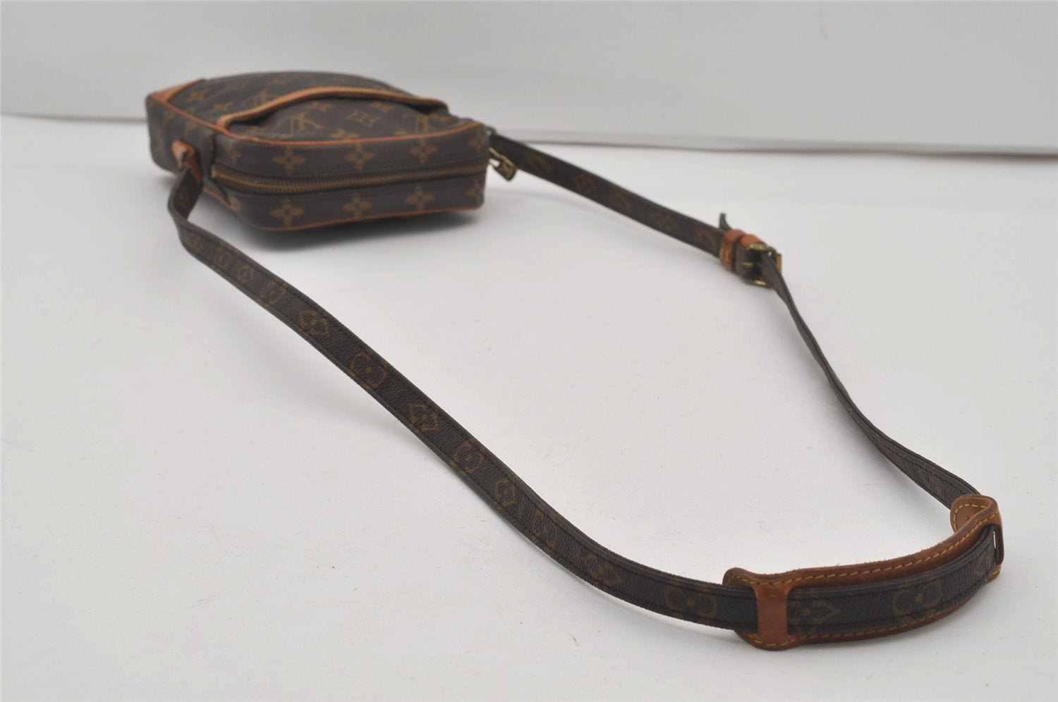 Authentic Louis Vuitton Monogram Danube Shoulder Cross Body Bag M45266 LV 6549I