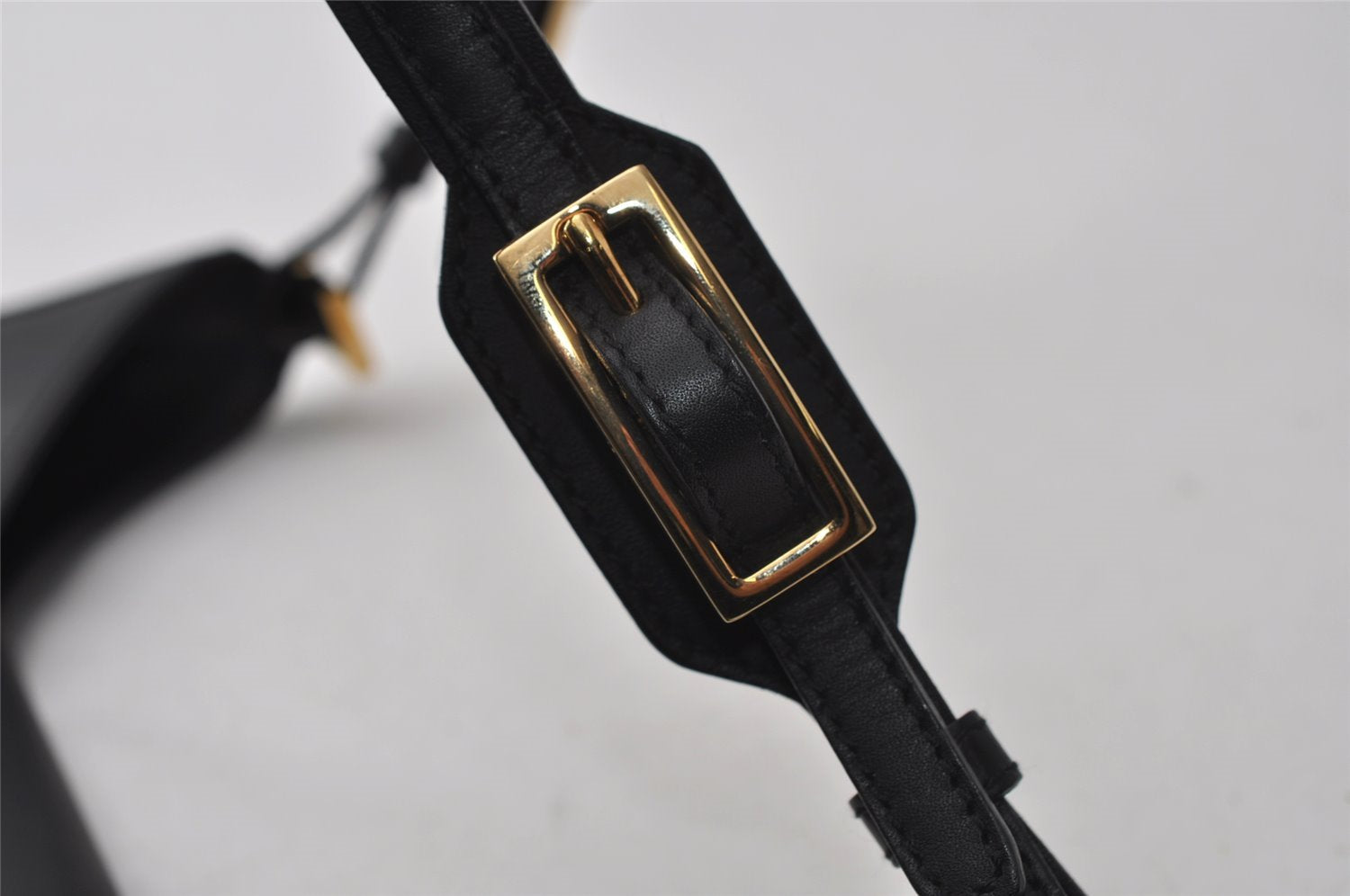 Authentic GUCCI Shoulder Hand Bag Purse GG Canvas Leather 0014129 Black 6561I