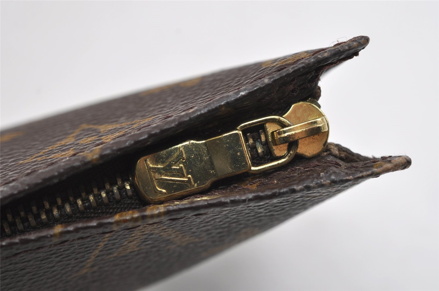 Authentic Louis Vuitton Monogram Pouch For Bucket PM LV 6563I