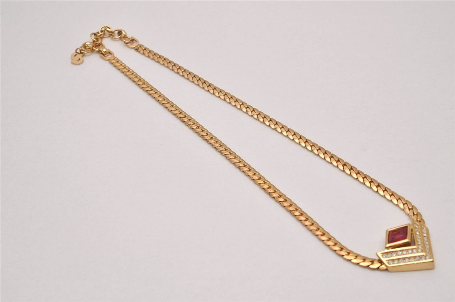 Authentic Christian Dior Gold Tone Rhinestone Chain Pendant Necklace CD 6580I