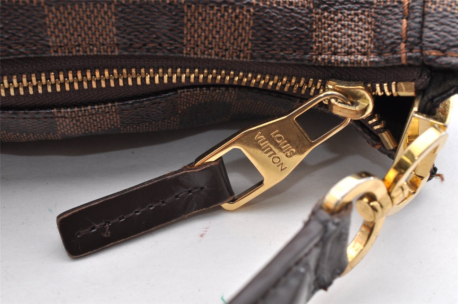 Authentic Louis Vuitton Damier Portobello PM Shoulder Hand Bag N41184 LV 6587I