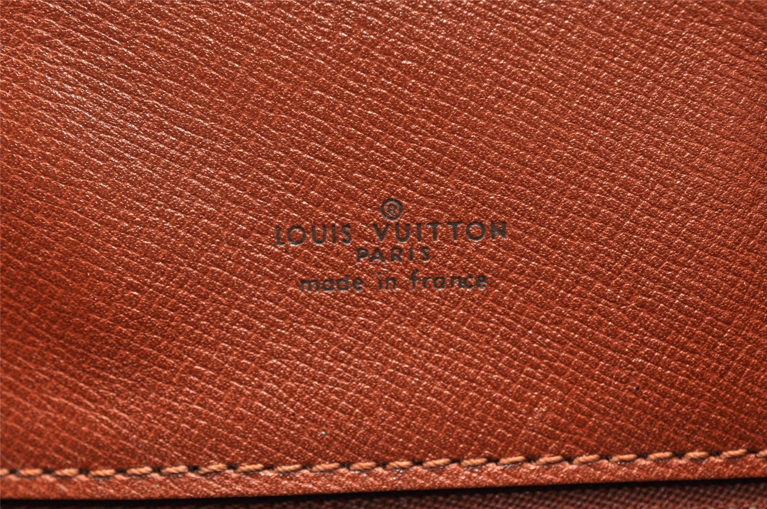 Authentic Louis Vuitton Monogram Saint Cloud GM M51242 Shoulder Cross Bag 6588I