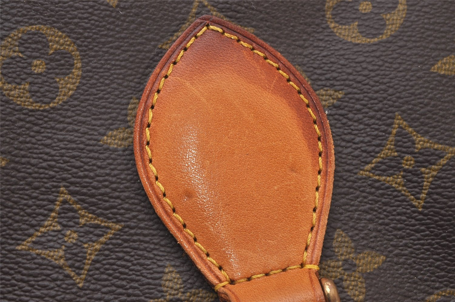 Authentic Louis Vuitton Monogram Saint Cloud GM M51242 Shoulder Cross Bag 6593I