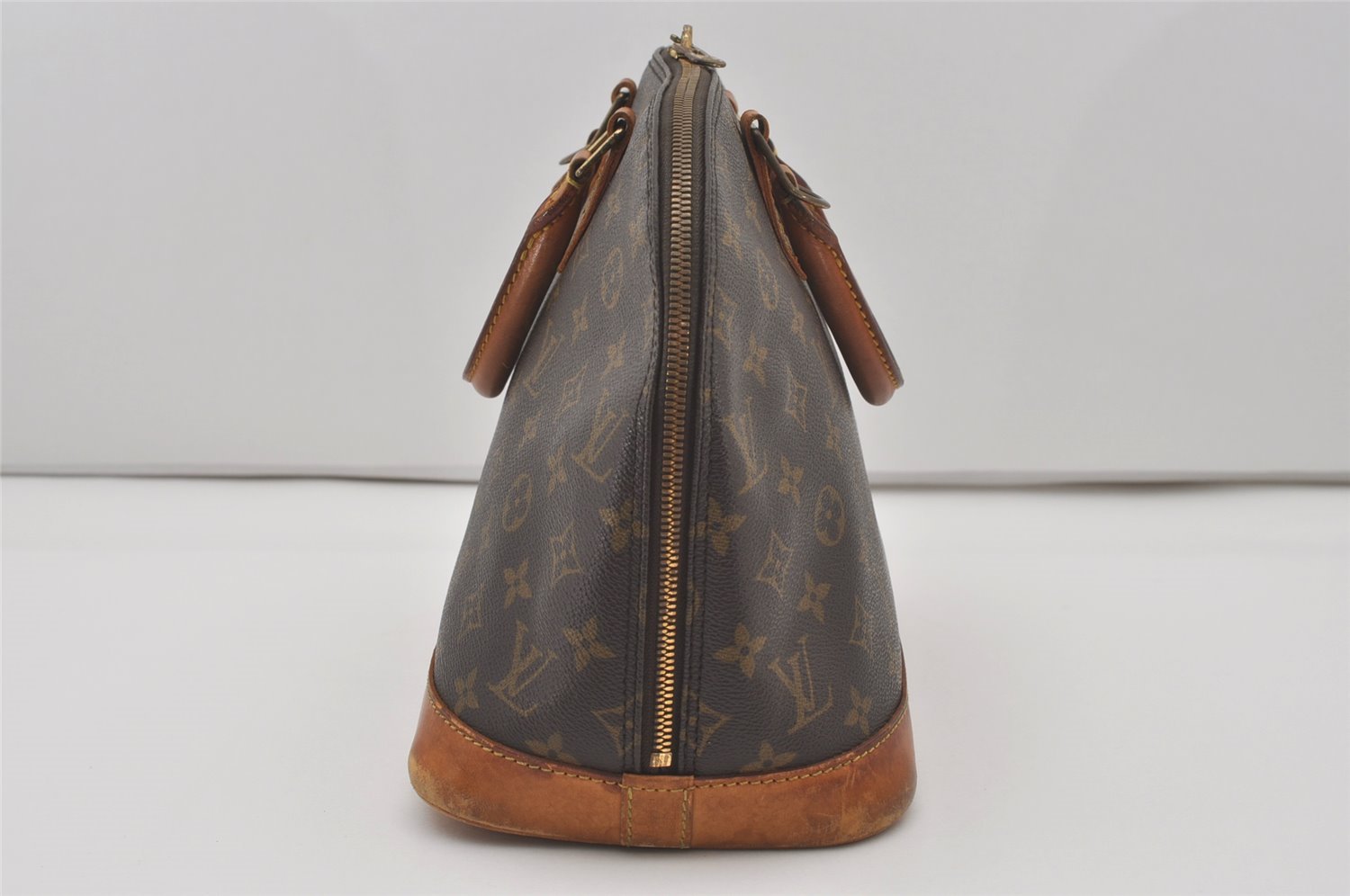 Authentic Louis Vuitton Monogram Alma Hand Bag Purse M51130 LV 6595I