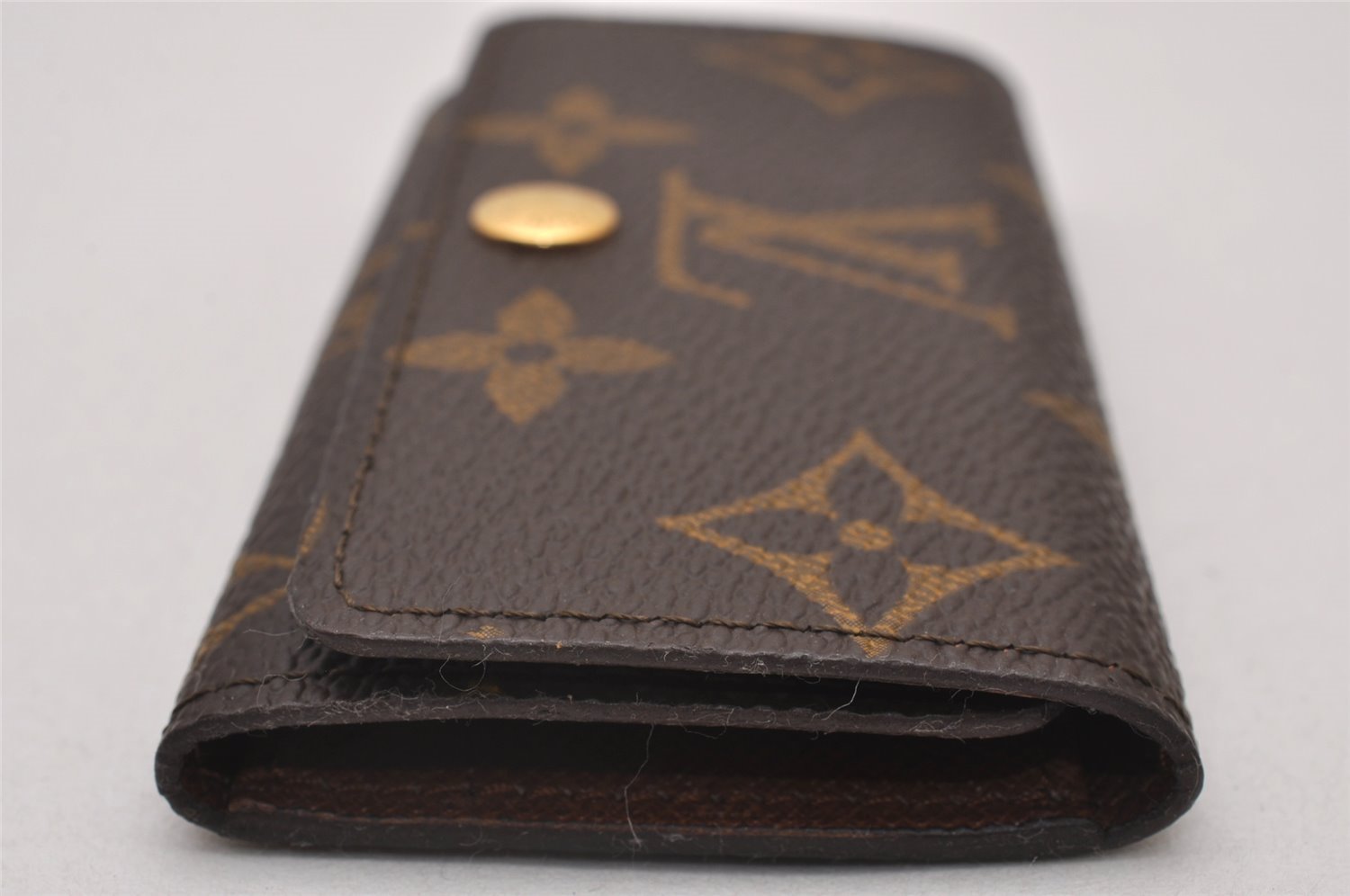 Authentic Louis Vuitton Monogram Multicles 4 Four Hooks Key Case M62631 LV 6613I