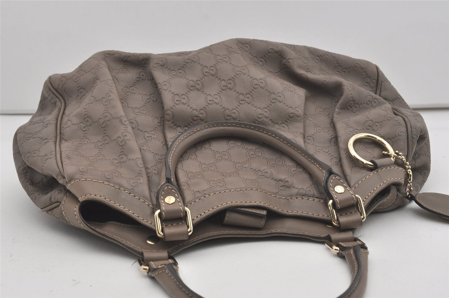 Authentic GUCCI Guccissima Sukey Shoulder Tote Bag GG Leather 211944 Gray 6616I