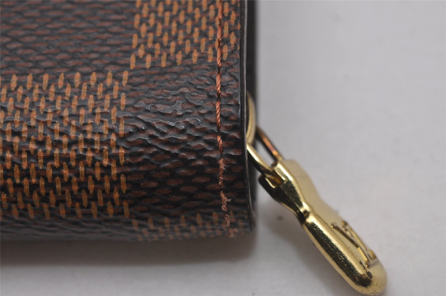 Authentic Louis Vuitton Damier Porte Monnaie Zip Purse Wallet N61728 LV 6630I