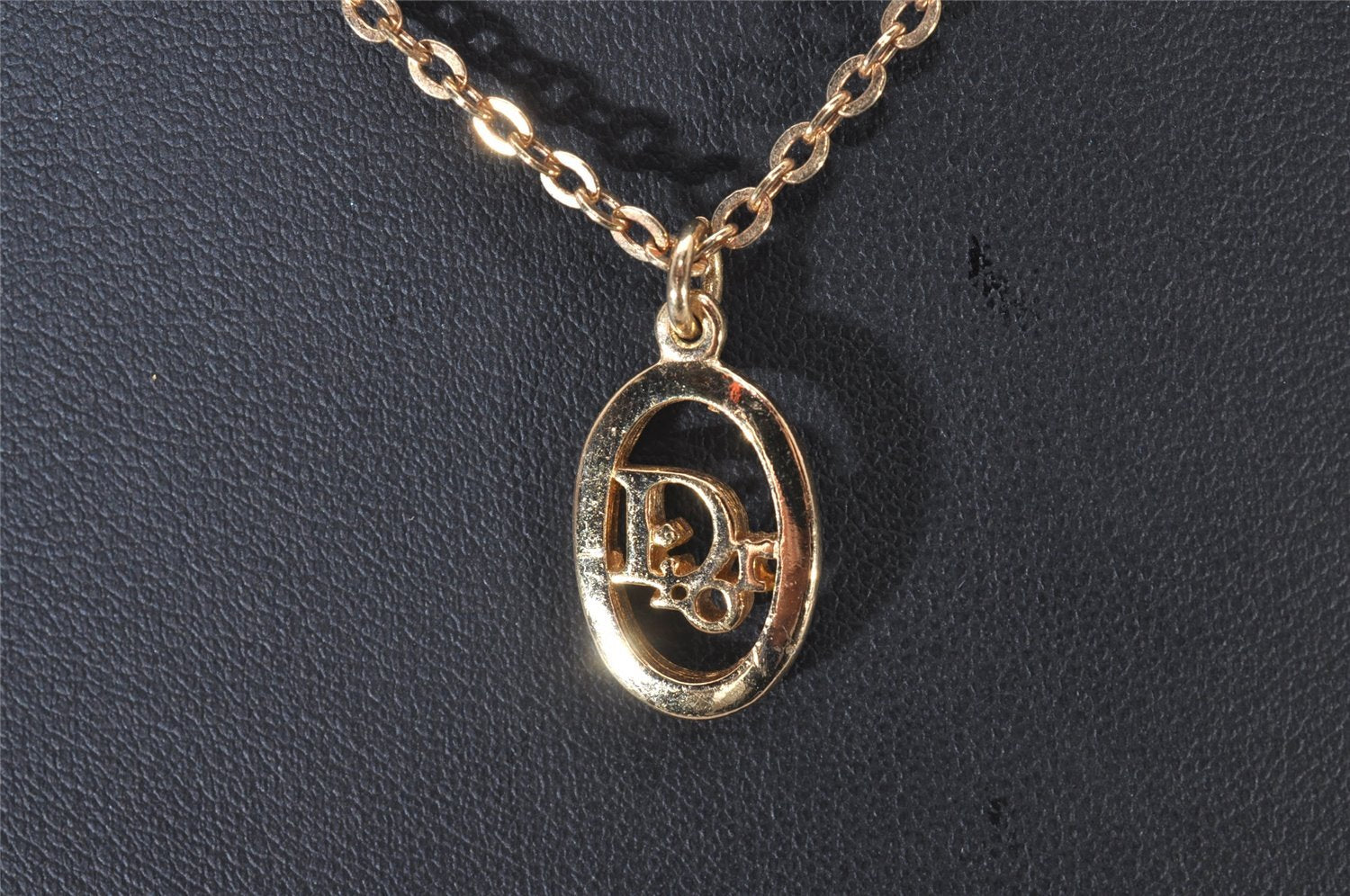 Authentic Christian Dior Gold Tone Chain Pendant Necklace CD 6638I