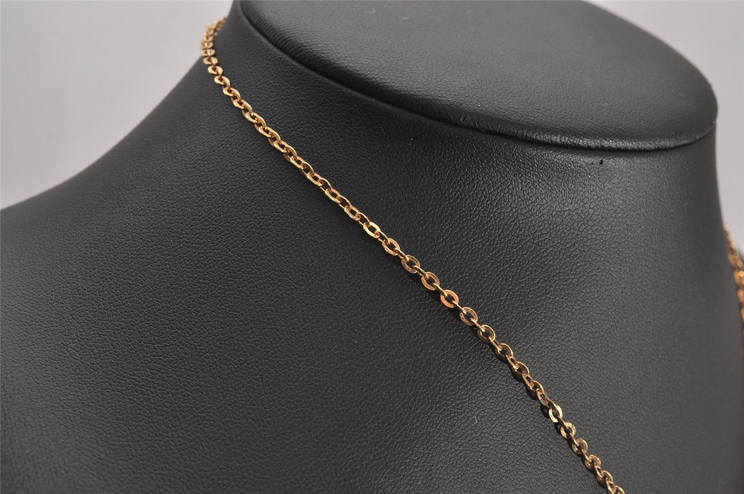 Authentic Christian Dior Gold Tone Chain Pendant Necklace CD 6638I