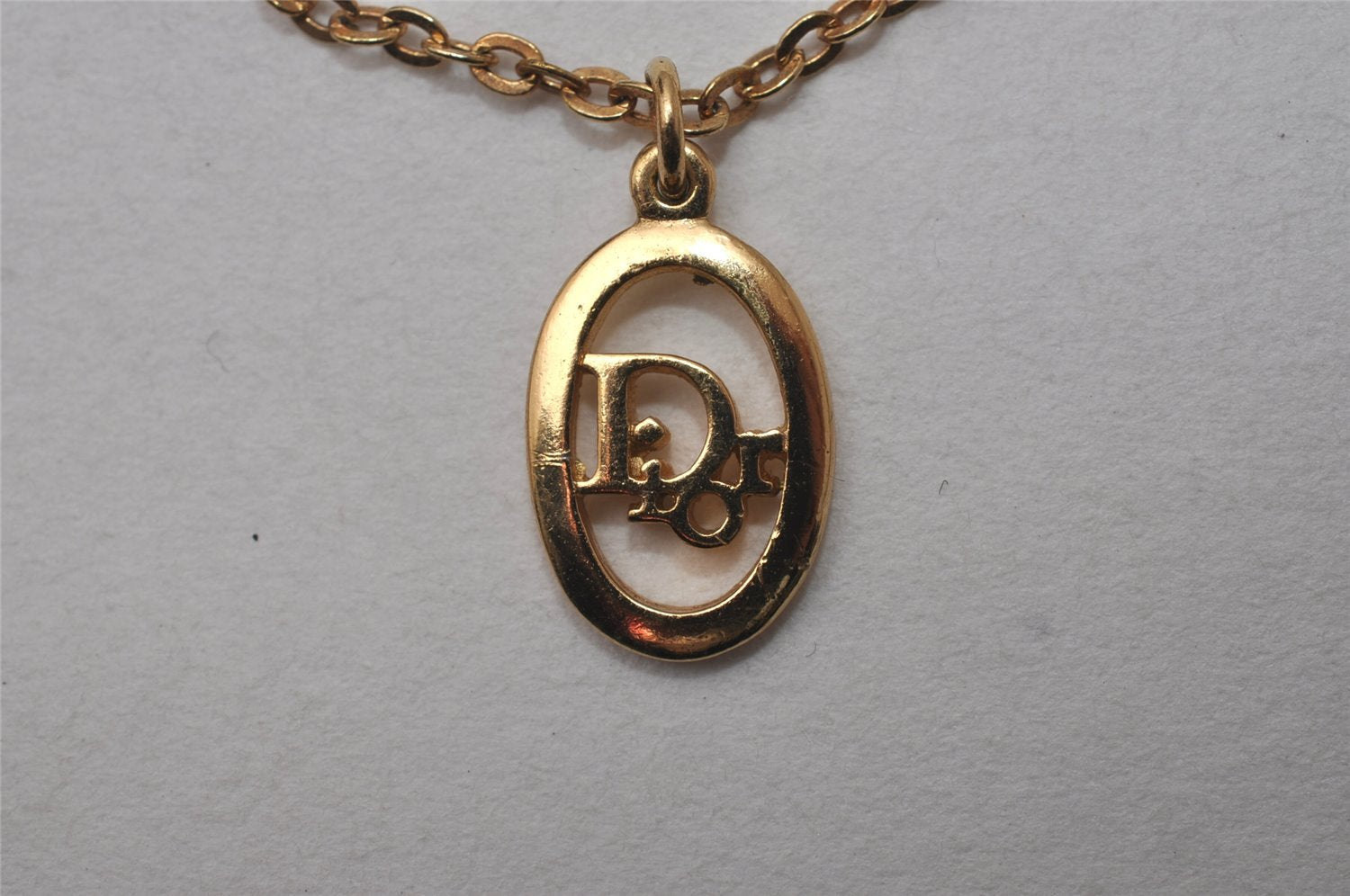 Authentic Christian Dior Gold Tone Chain Pendant Necklace CD 6638I