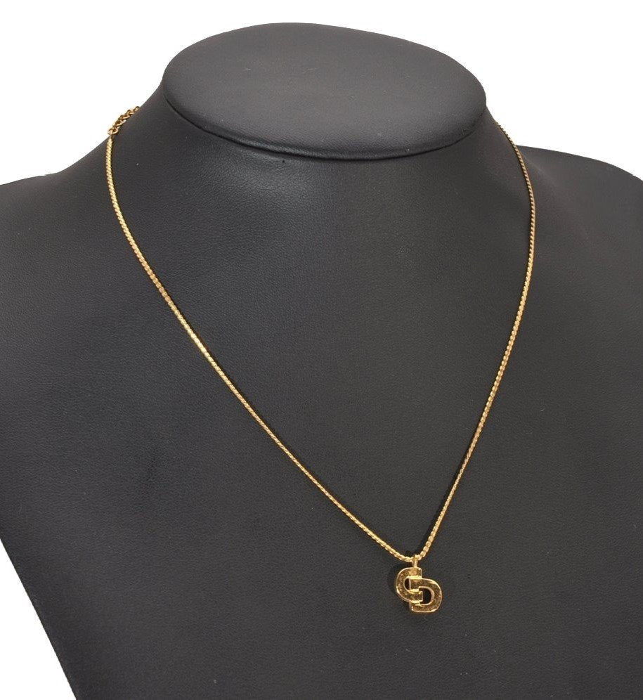 Authentic Christian Dior Gold Tone Chain Pendant Necklace CD 6639I