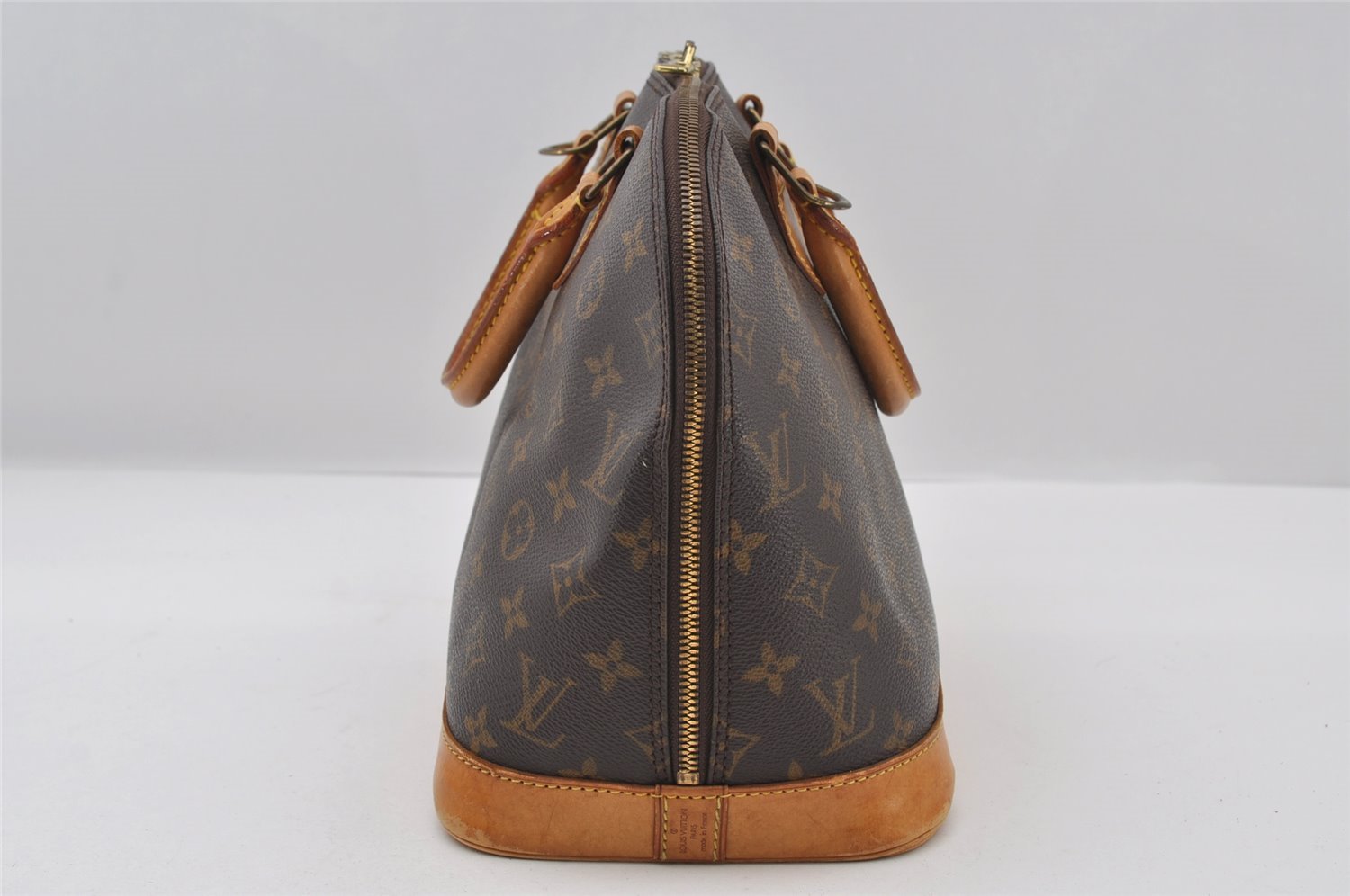 Authentic Louis Vuitton Monogram Alma Hand Bag Purse M51130 LV 6653I