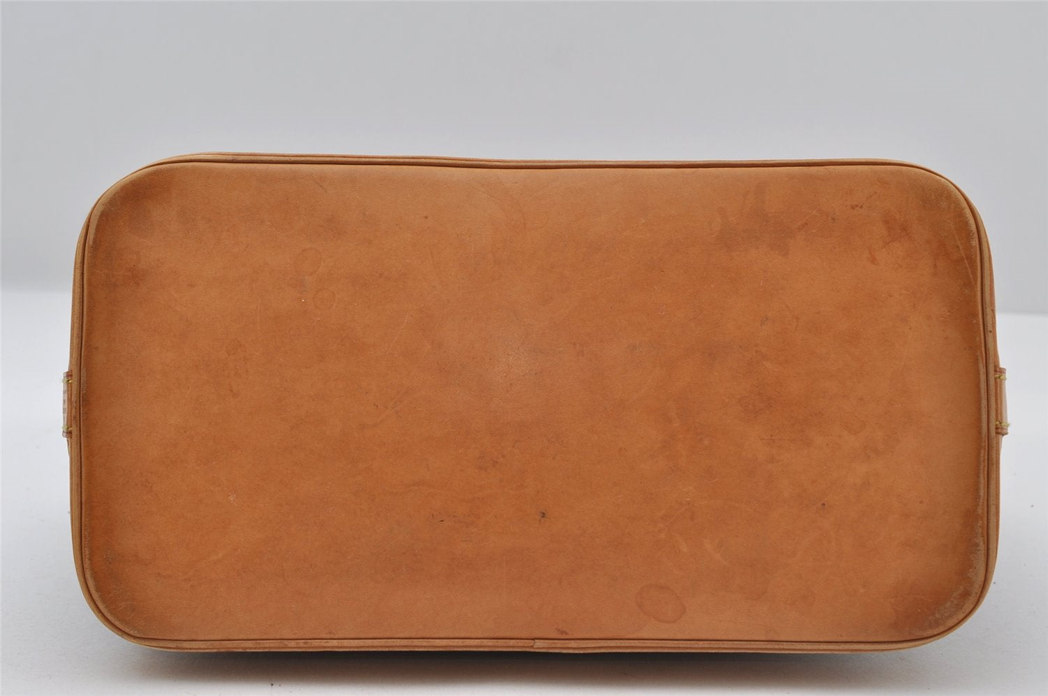 Authentic Louis Vuitton Monogram Alma Hand Bag Purse M51130 LV 6653I