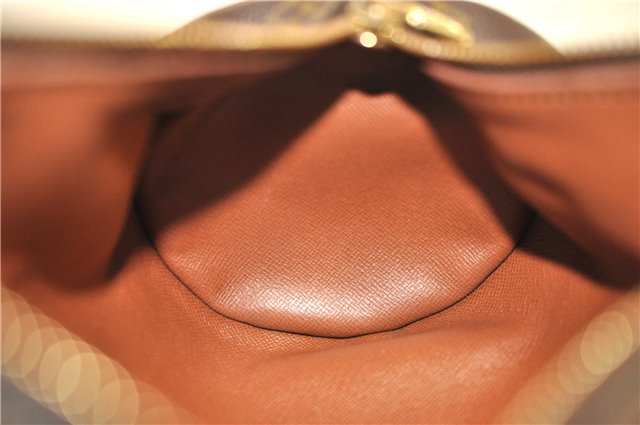 Authentic LOUIS VUITTON Monogram Papillon 26 Hand Bag Old Model LV 6658C