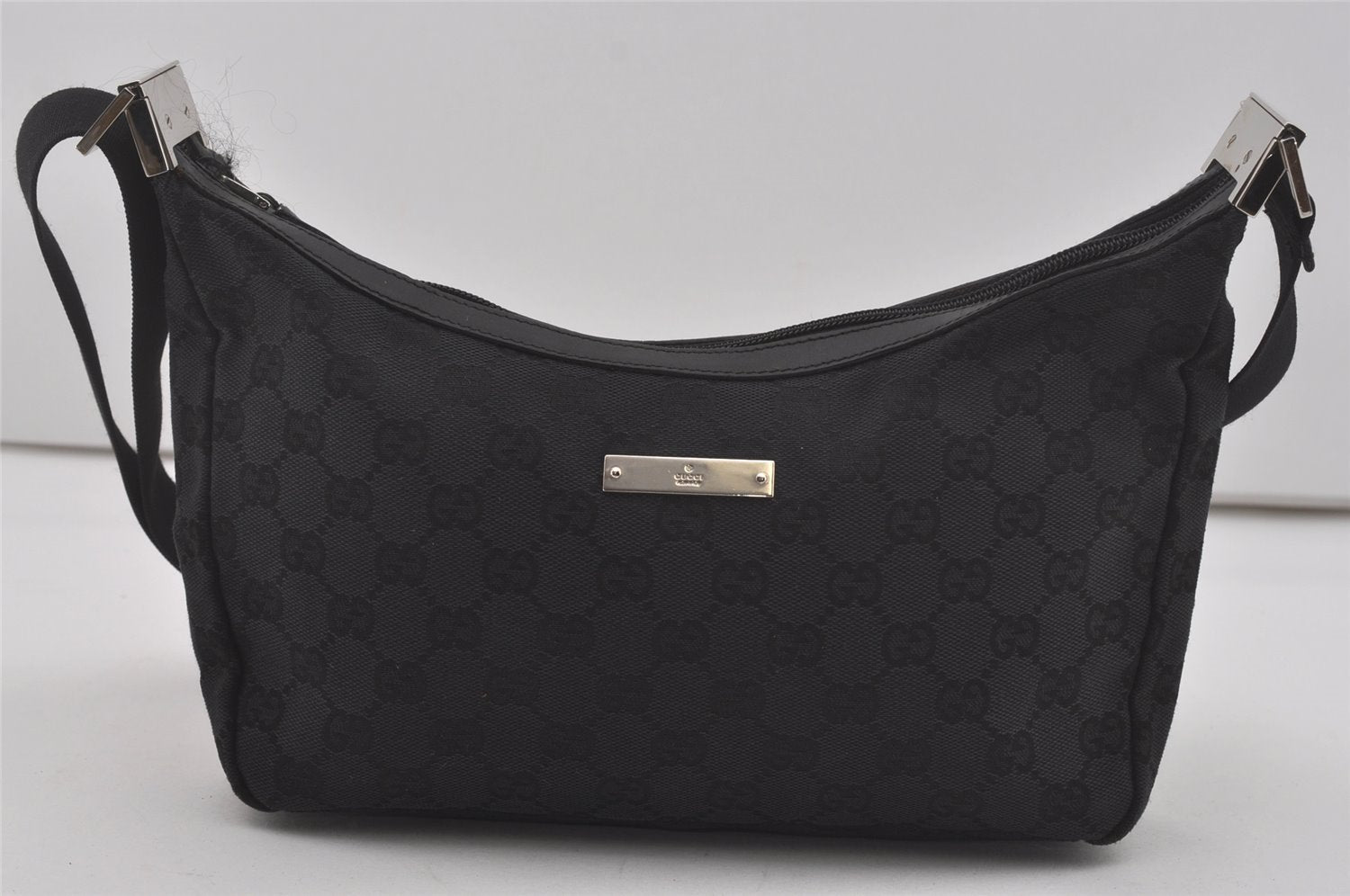 Authentic GUCCI Shoulder Cross Body Bag GG Canvas Leather 0190433 Black 6662I