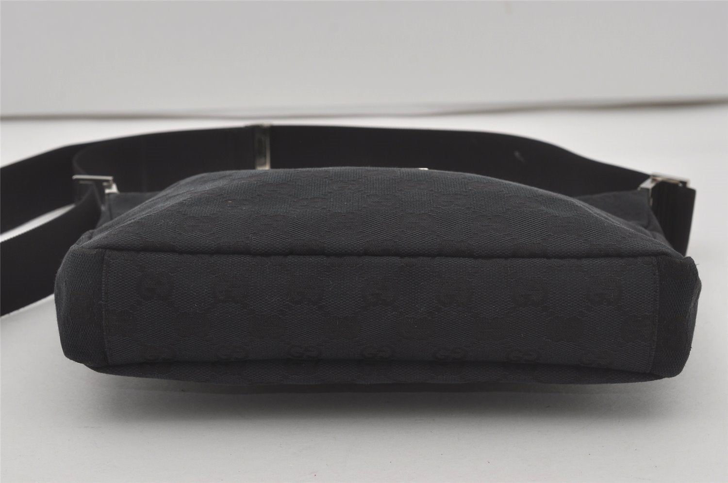 Authentic GUCCI Shoulder Cross Body Bag GG Canvas Leather 0190433 Black 6662I