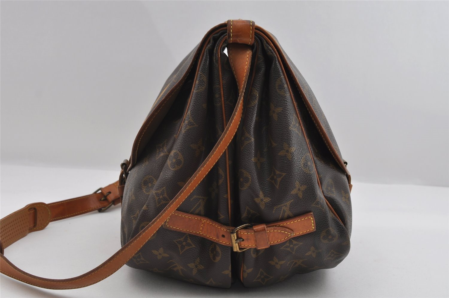 Authentic Louis Vuitton Monogram Saumur 35 Shoulder Cross Bag M42254 LV 6666I