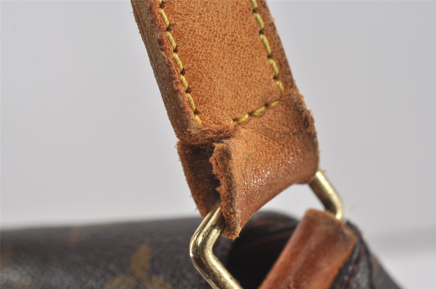 Authentic Louis Vuitton Monogram Musette Shoulder Cross Body Bag M51256 LV 6667I