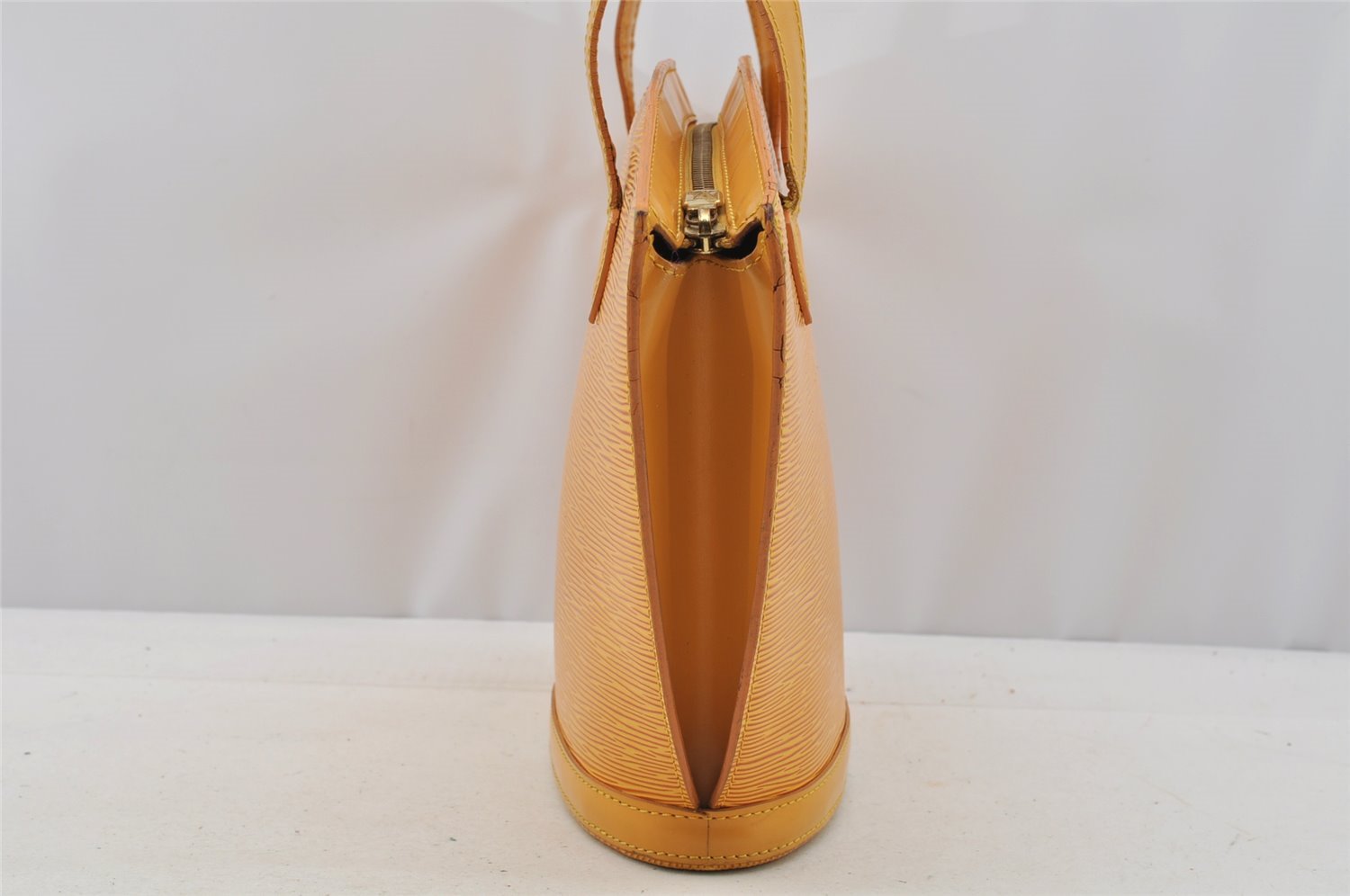 Authentic Louis Vuitton Epi Saint Jacques Hand Bag Yellow M52279 LV 6670I