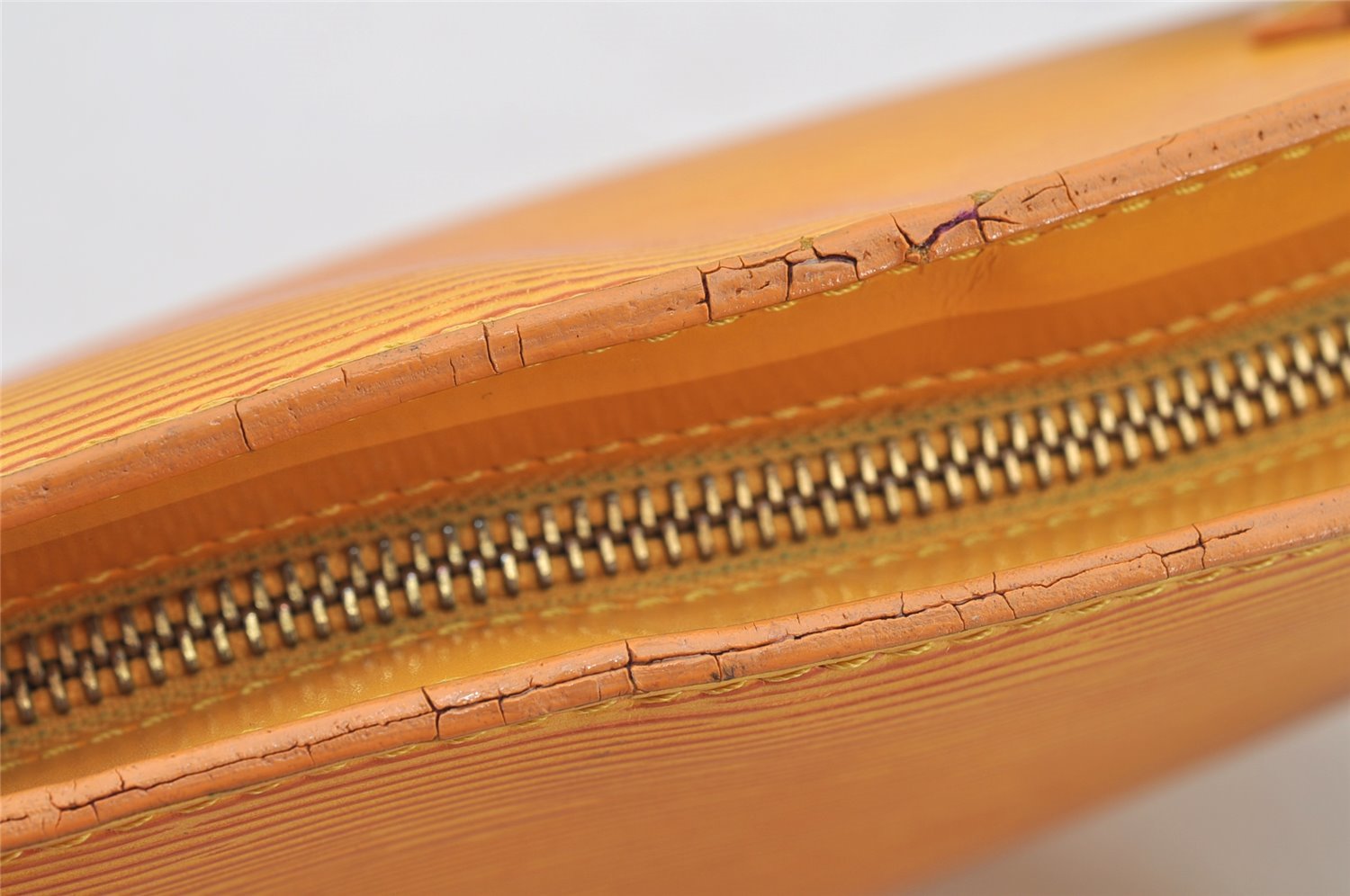 Authentic Louis Vuitton Epi Saint Jacques Hand Bag Yellow M52279 LV 6670I