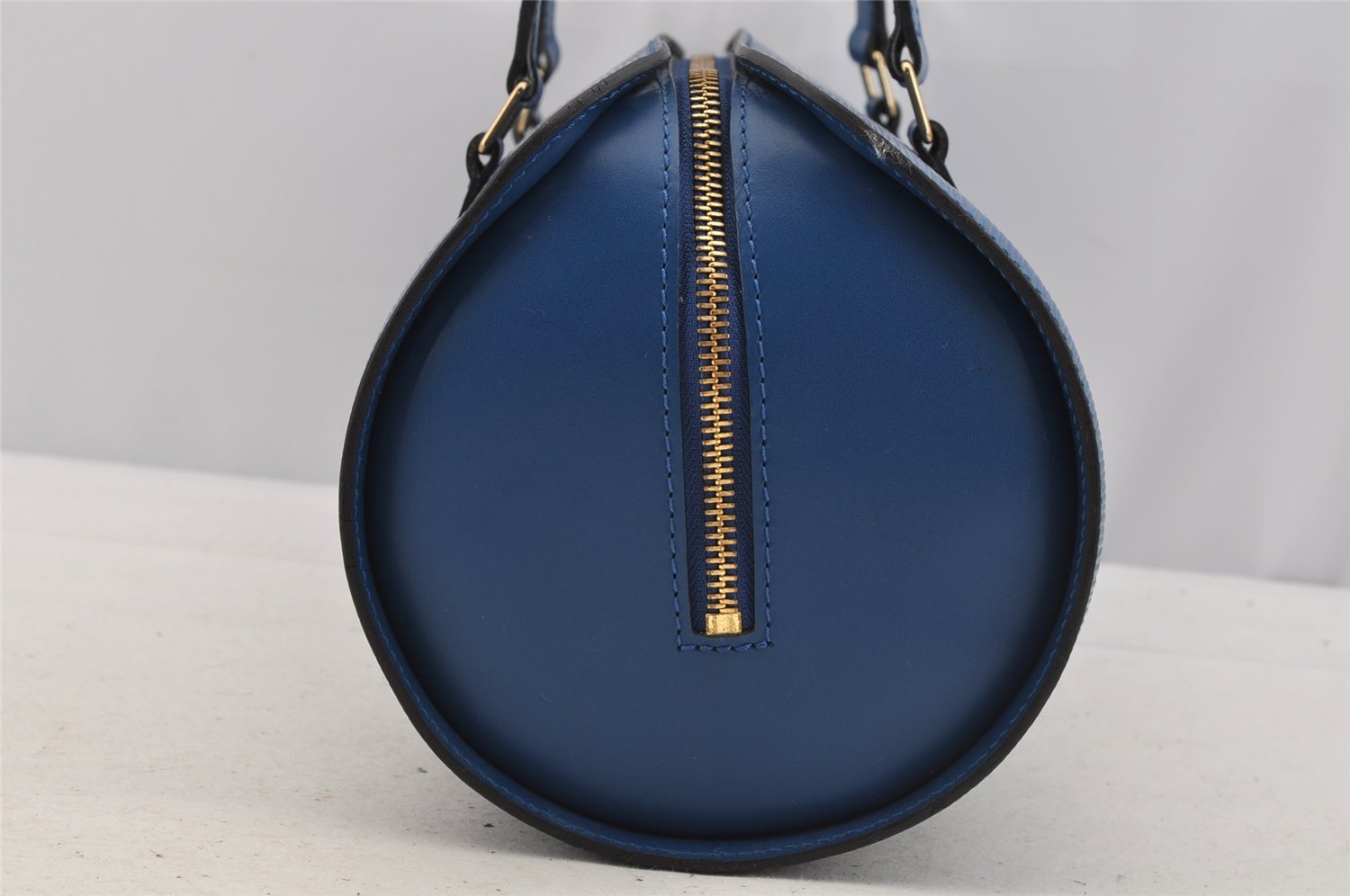 Authentic Louis Vuitton Epi Soufflot Hand Bag Blue M52225 LV 6671I