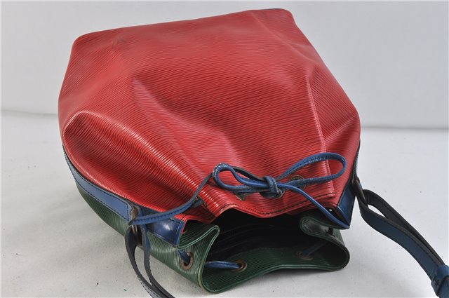 Auth LOUIS VUITTON Epi Petit Noe Tricolor Red x Blue x Green Shoulder Bag 6674C