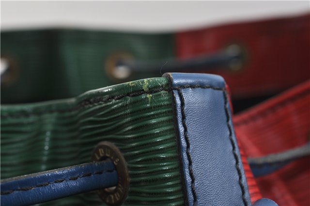 Auth LOUIS VUITTON Epi Petit Noe Tricolor Red x Blue x Green Shoulder Bag 6674C