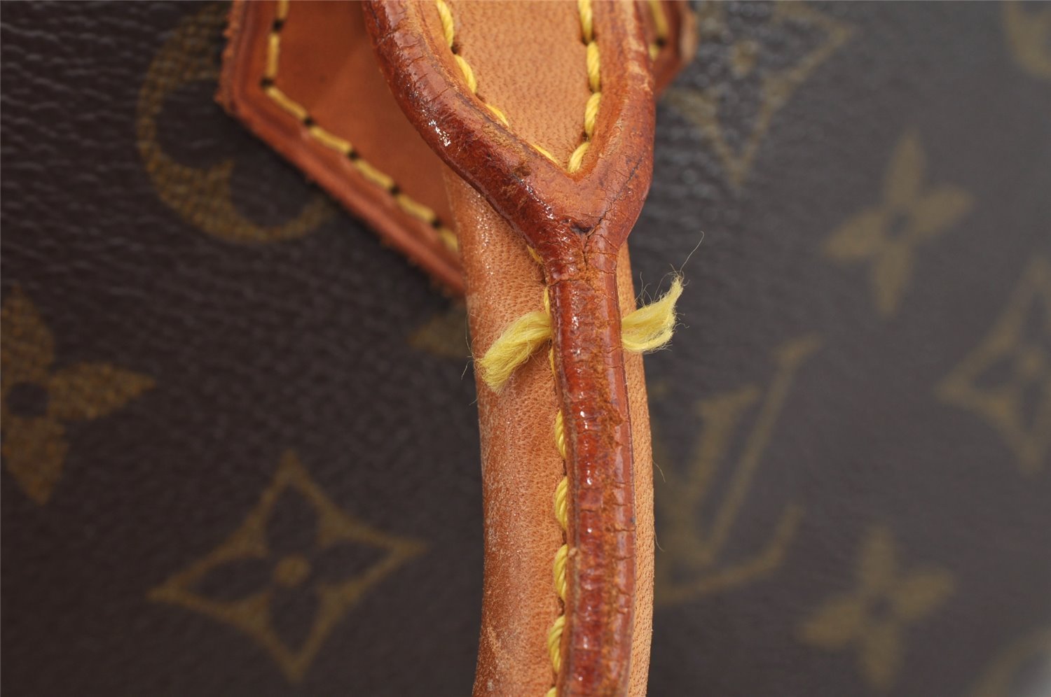 Authentic Louis Vuitton Monogram Alma Hand Bag Purse M51130 LV 6676I