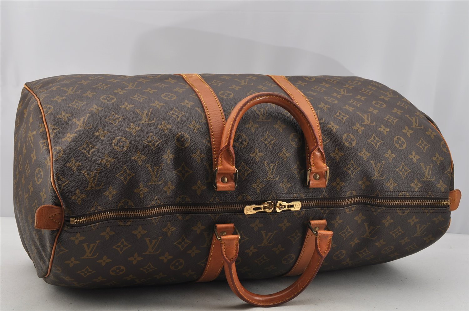 Authentic Louis Vuitton Monogram Keepall 55 Travel Boston Bag M41424 LV 6677I