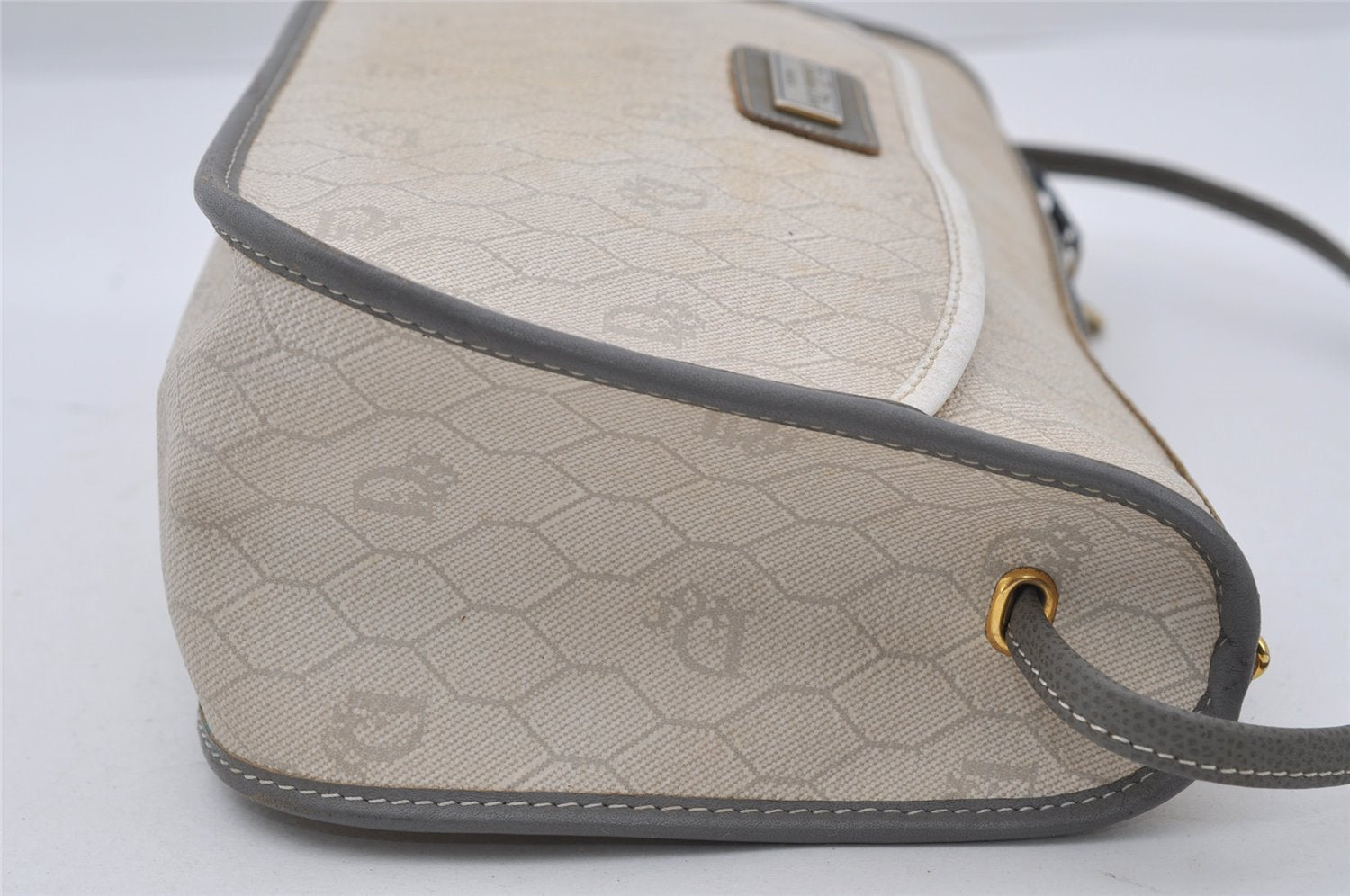 Authentic Christian Dior Honeycomb Shoulder Cross Bag PVC Leather White 6684I