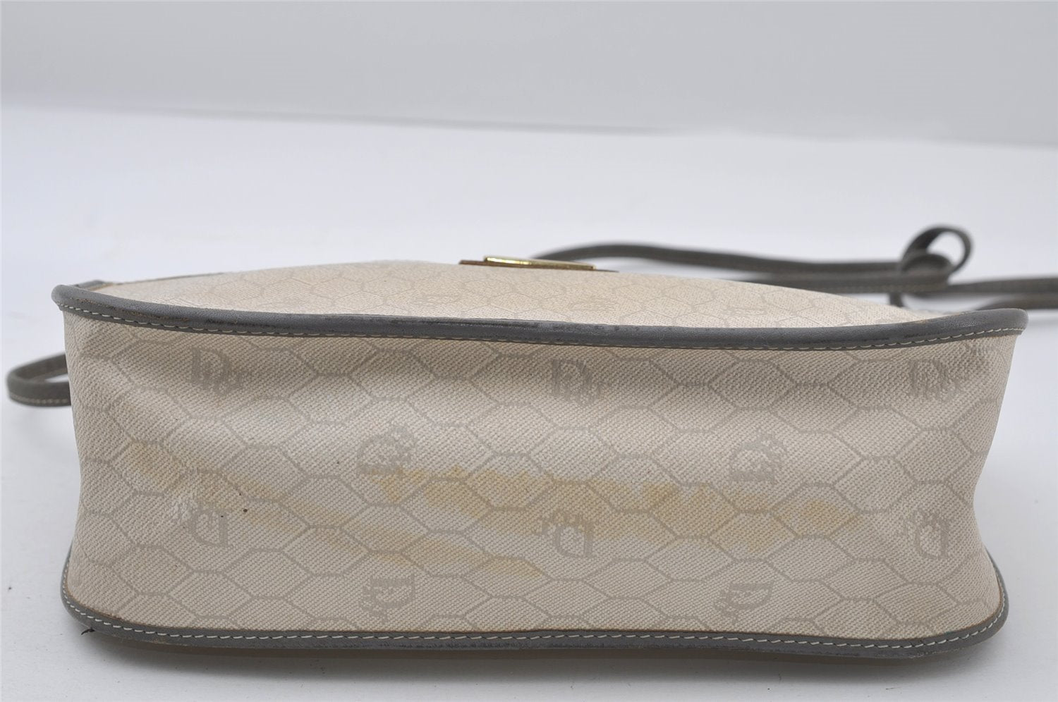 Authentic Christian Dior Honeycomb Shoulder Cross Bag PVC Leather White 6684I