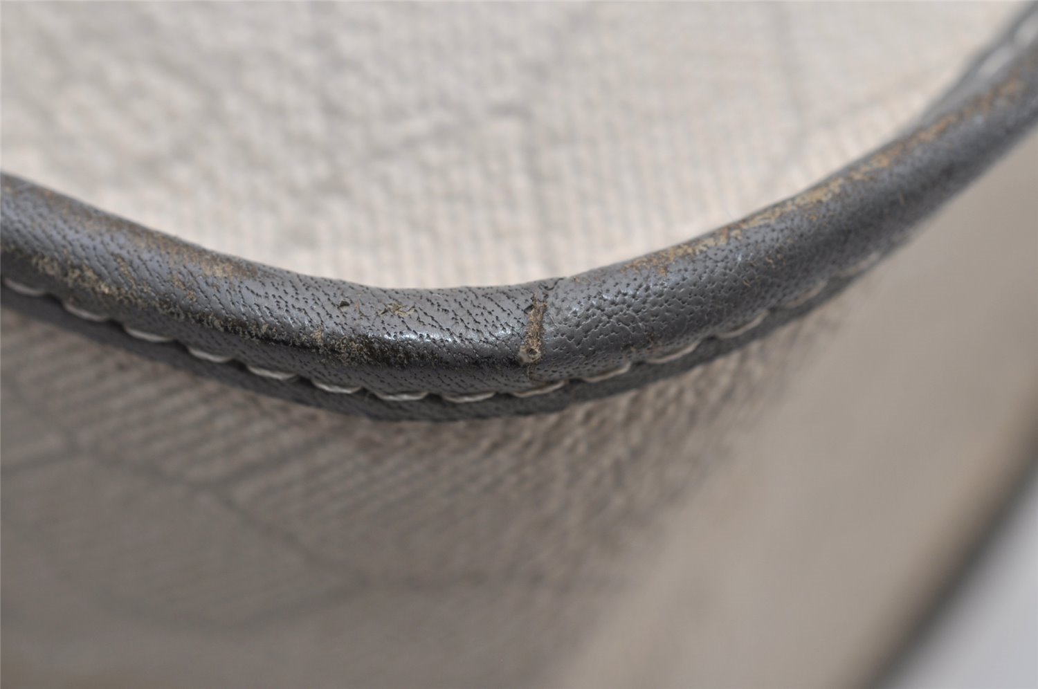 Authentic Christian Dior Honeycomb Shoulder Cross Bag PVC Leather White 6684I