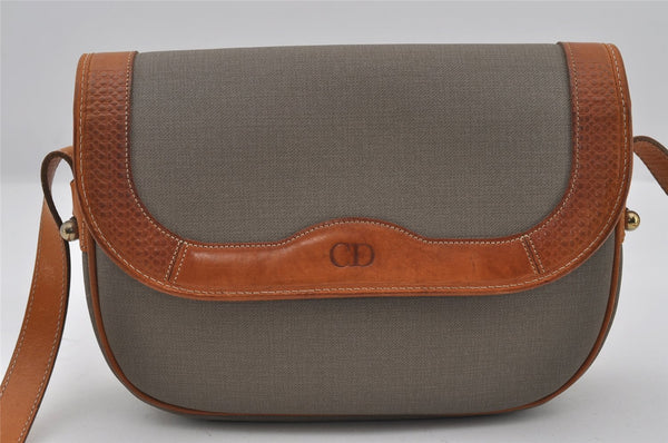 Authentic Christian Dior Shoulder Cross Body Bag Purse PVC Leather Gray 6687I