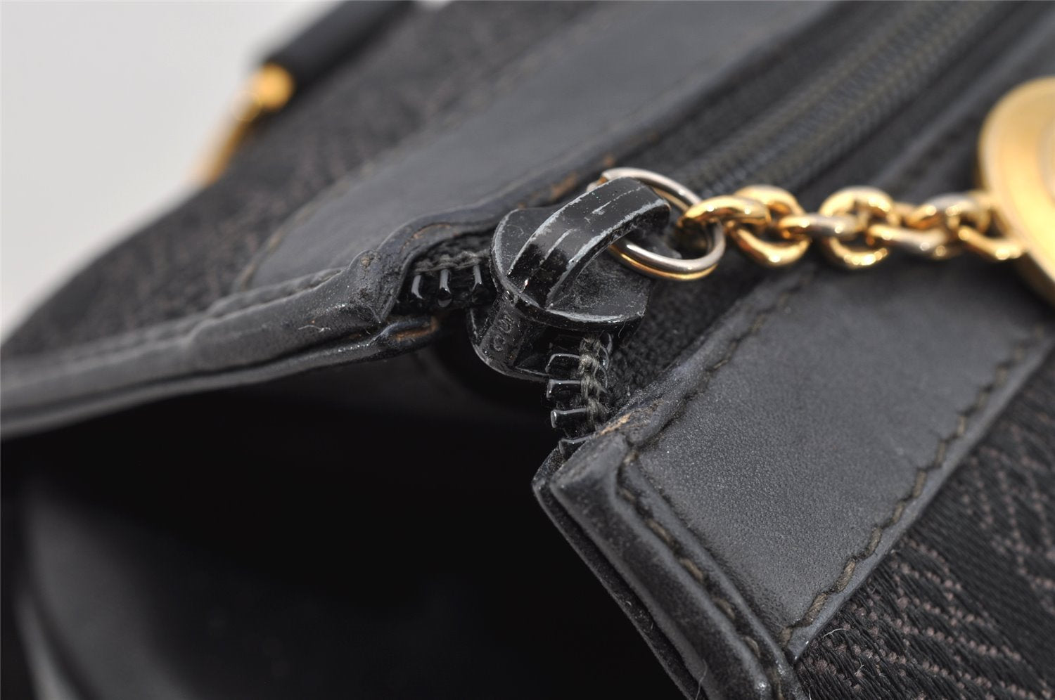 Authentic GUCCI Vintage Hand Boston Bag Purse Canvas Leather Black Junk 6692I