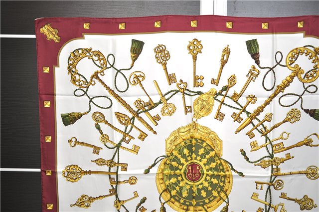 Authentic HERMES Carre 90 Scarf 