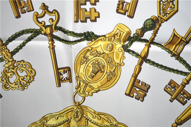 Authentic HERMES Carre 90 Scarf 