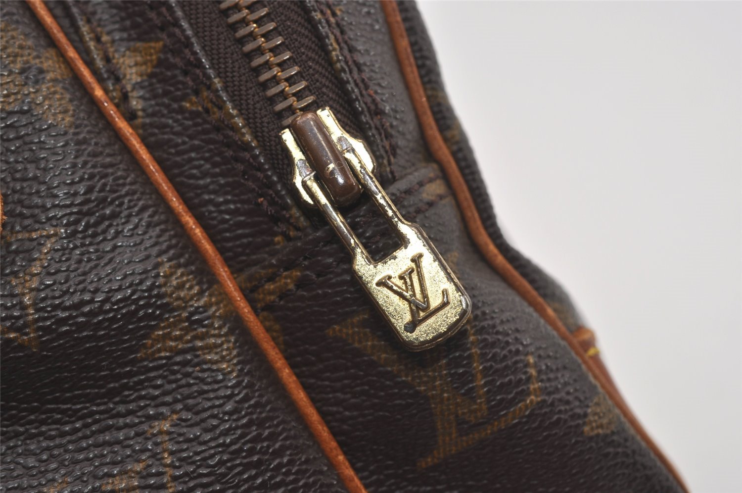 Authentic Louis Vuitton Monogram Amazone Shoulder Cross Bag M45236 Junk 6711I