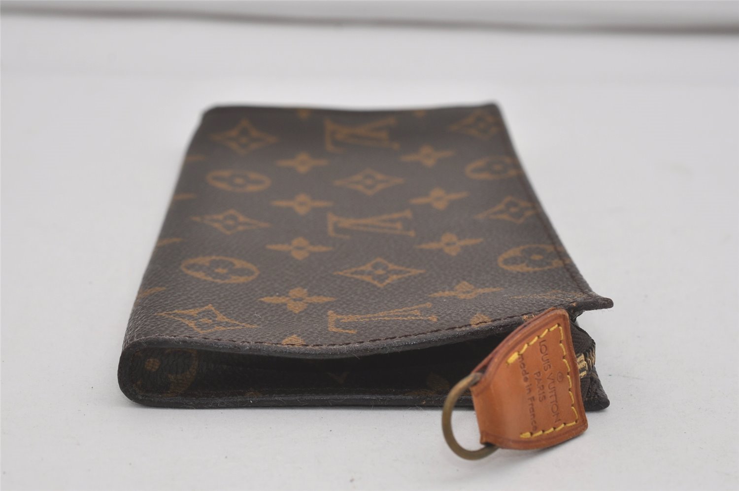 Authentic Louis Vuitton Monogram Pouch For Bucket GM LV 6713I