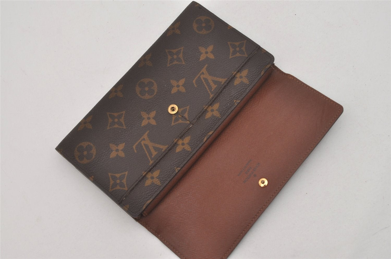 Authentic Louis Vuitton Monogram Portefeuille International M61217 Wallet 6714I