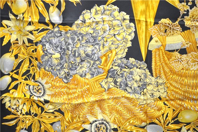 Authentic HERMES Carre 90 Scarf 