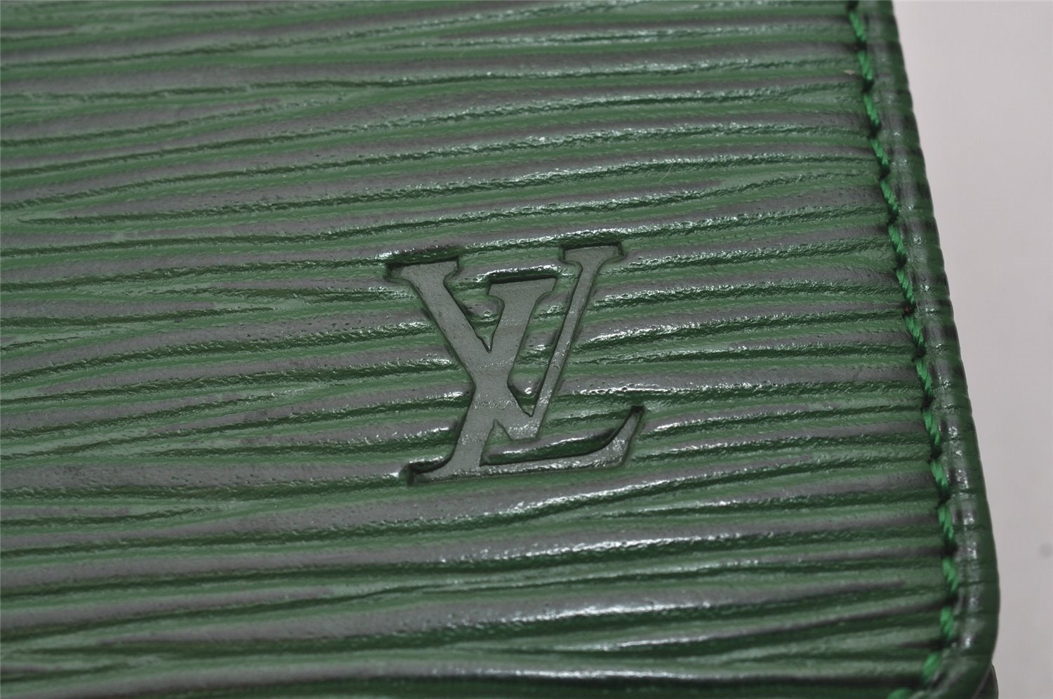 Louis Vuitton Epi Porte Monnaie Billets Cartes Credit Wallet M63484 Green 6723I