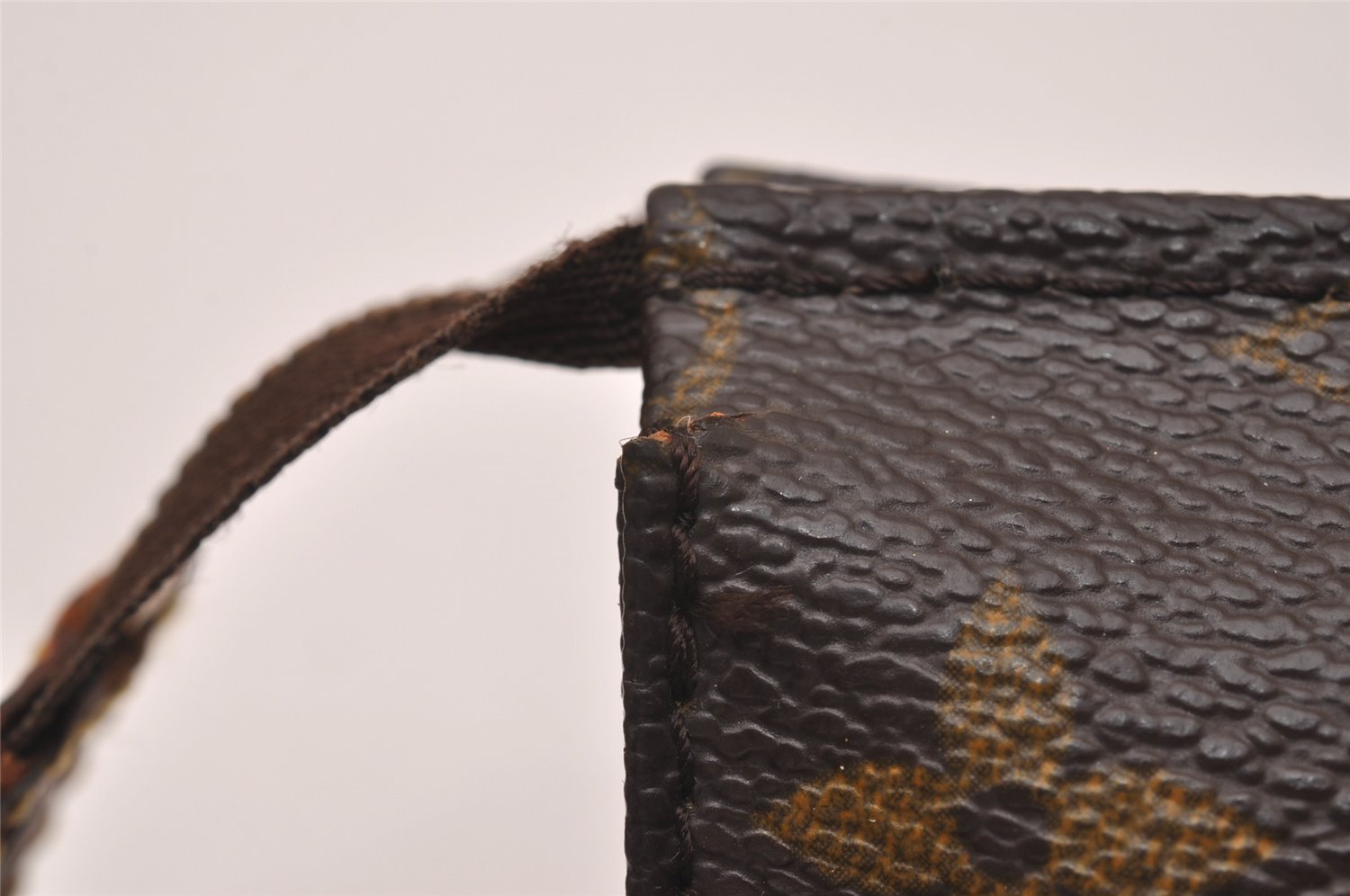 Authentic Louis Vuitton Monogram Poche Toilette 15 M47546 Cosmetics Pouch 6726I