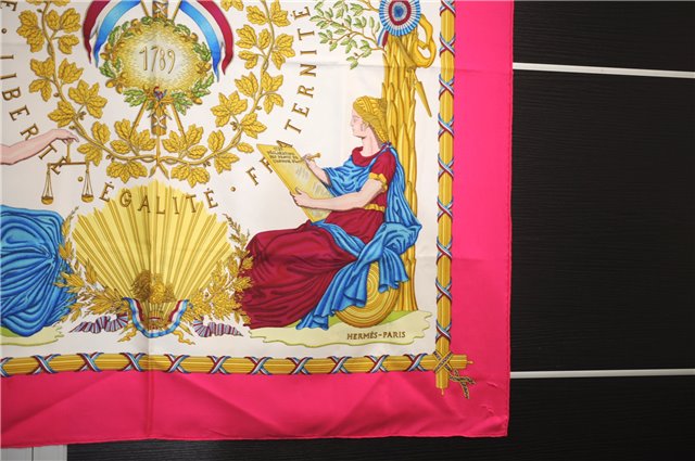 Authentic HERMES Carre 90 Scarf 