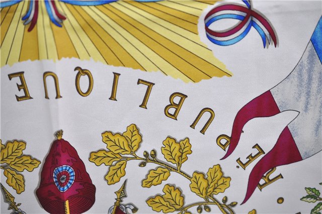 Authentic HERMES Carre 90 Scarf 