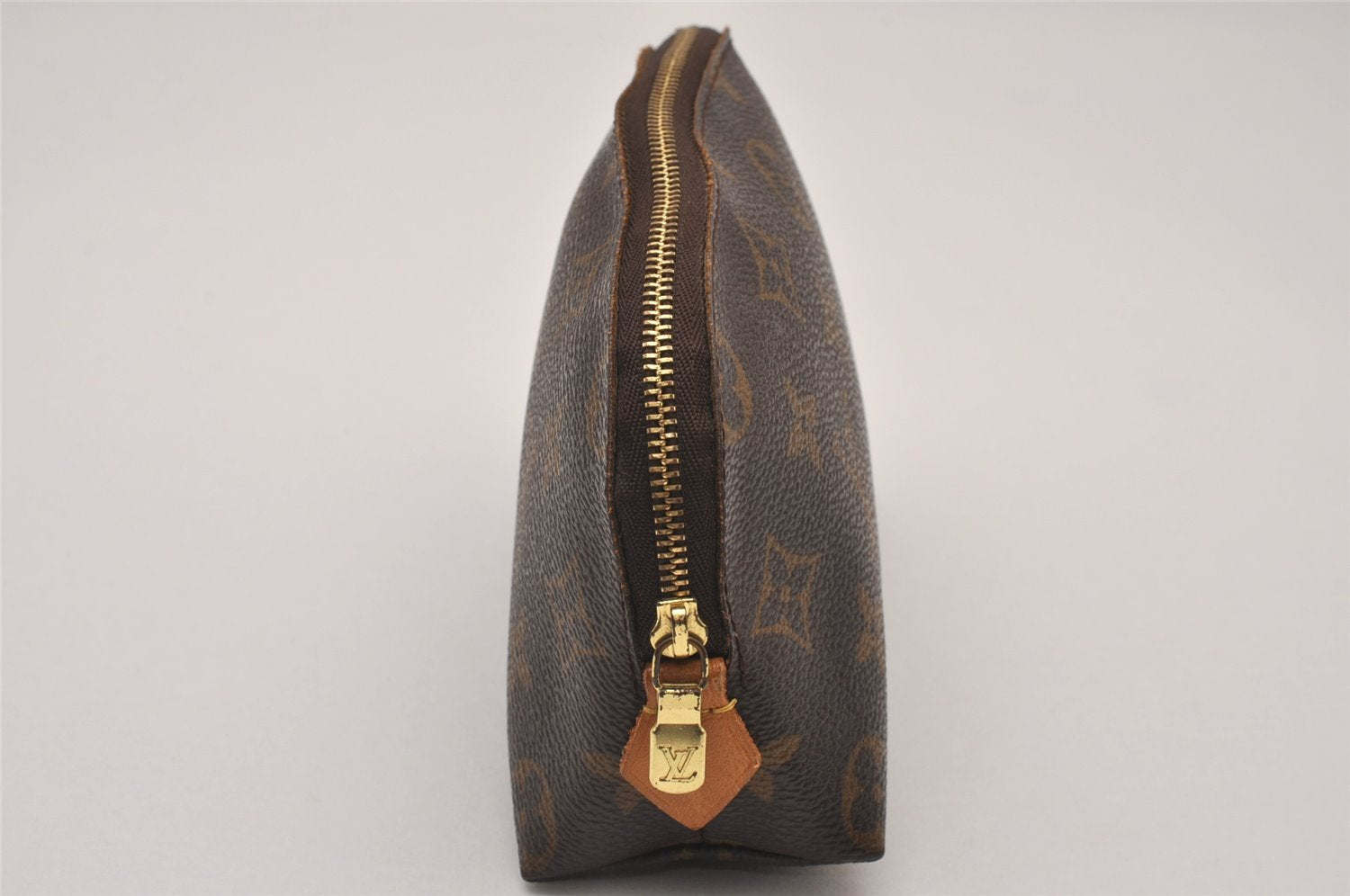 Authentic Louis Vuitton Monogram Pochette Cosmetic Pouch M47515 LV 6768I