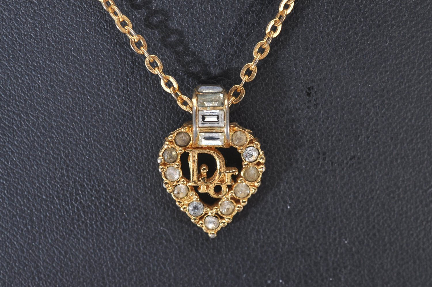 Authentic Christian Dior Gold Tone Rhinestone Chain Pendant Necklace CD 6772I