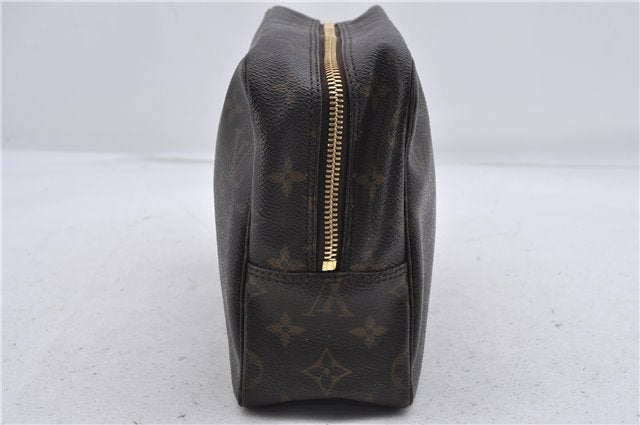 Auth Louis Vuitton Monogram Trousse Toilette 28 Clutch Hand Bag M47522 LV 6774D